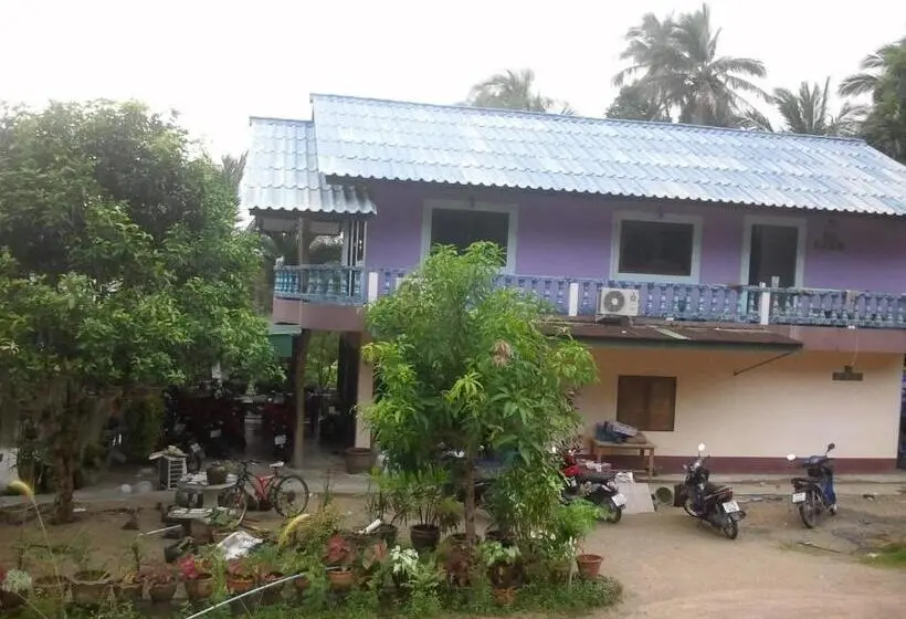 Standard Kolmen Hengen Huone, Baan Klong House