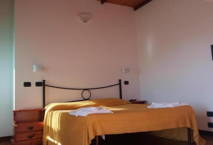 חדר סטנדרט, Leonessaffittacamere