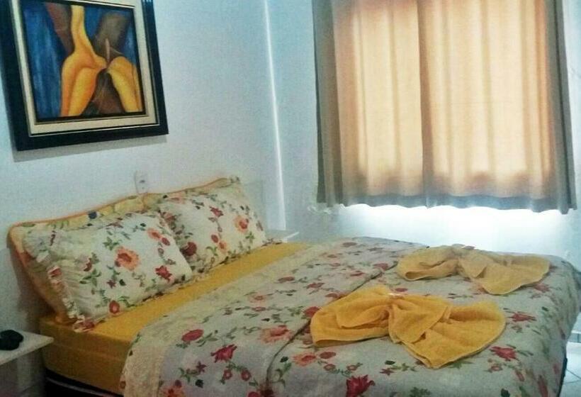 اتاق استاندارد با سرویس بهداشتی مشترک, Pousada Angela