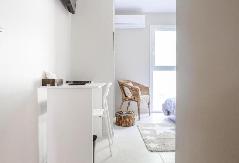 חדר סטנדרט נוף לגינה, Villa Ivoire