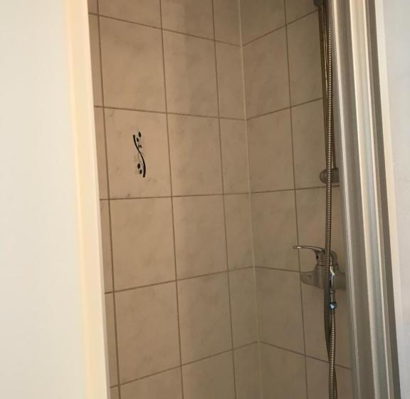 スタンダードシングルルーム, Pensione Da Vito