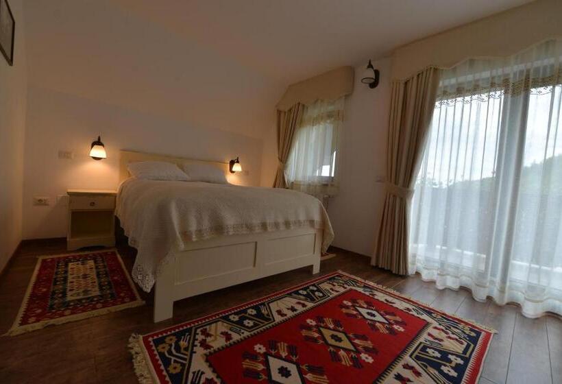 Standard Værelse, Pensiunea Drumul Plutasilor