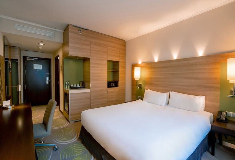 اتاق استاندارد, Holiday Inn Kyiv By Ihg