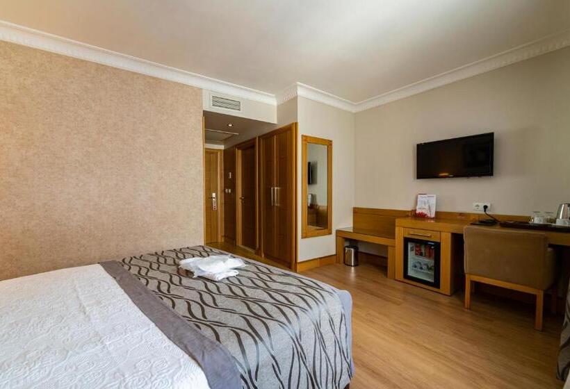 スーペリアールーム, Levent Hotel Istanbul