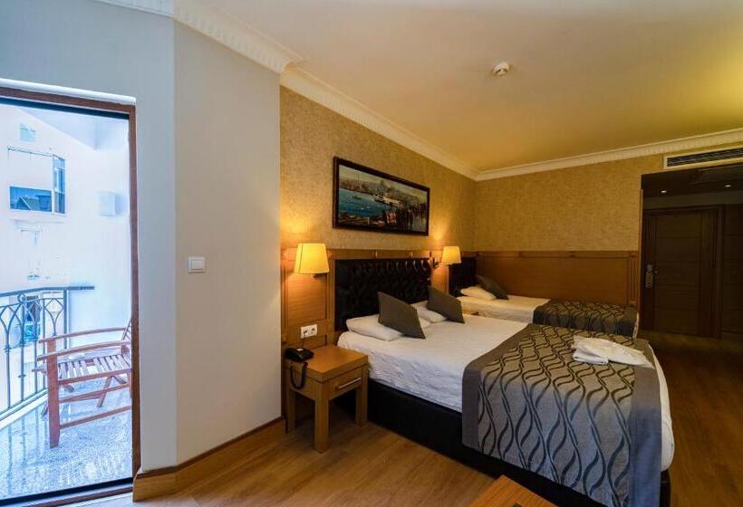 اتاق سوپریور سه تخته, Levent Hotel Istanbul