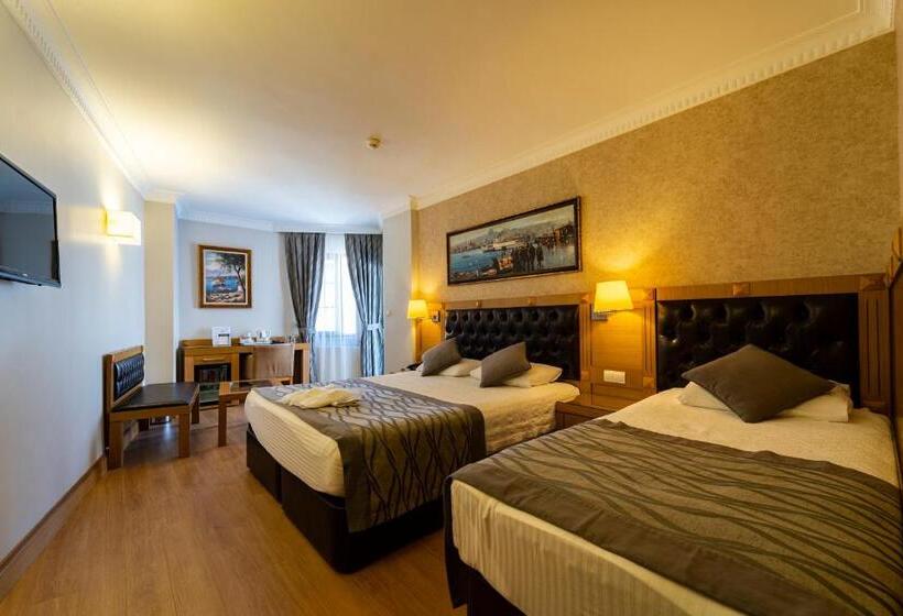 اتاق سوپریور سه تخته, Levent Hotel Istanbul