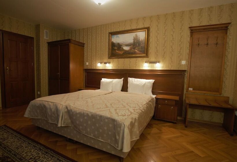 带1个卧室的公寓, Sarmata Zespół Dworski