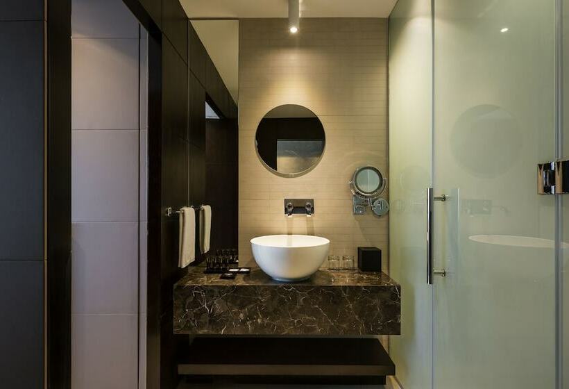 Номер Superior, The Canvas Dubai, Mgallery Hotel Collection