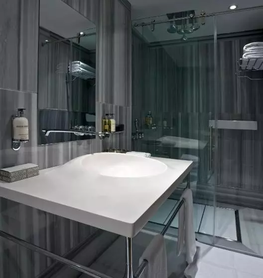 Standard Room King Size Bed, Witt Istanbul Suites