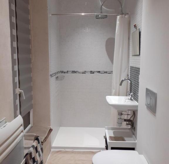 חדר סטנדרט, Fleur De Senon