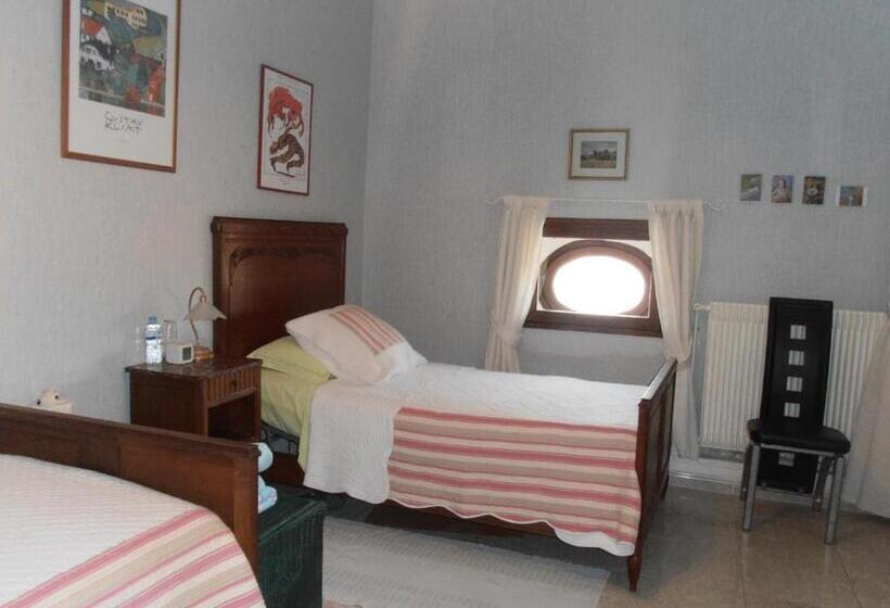 غرفة قياسية, L Orchidée