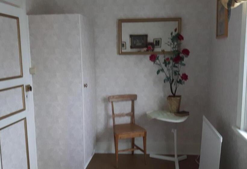 Номер Basic, Lottas Rum