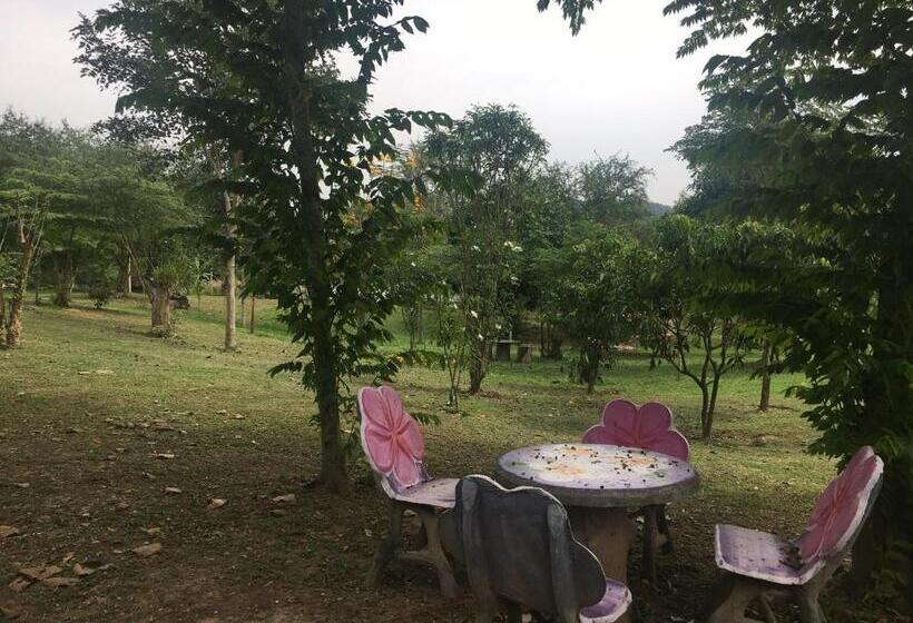 침실 1개 주택, Kum Nangpaya