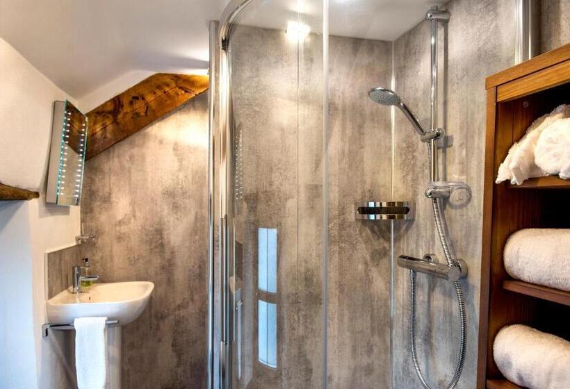 חדר דלוקס, The White Cottage B&b