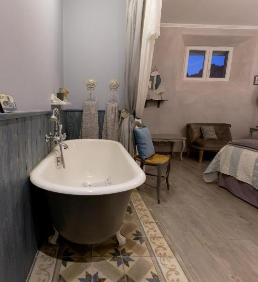 デラックスルーム, Chambres D Hôtes L Oréliane En Provence Spa Bien être