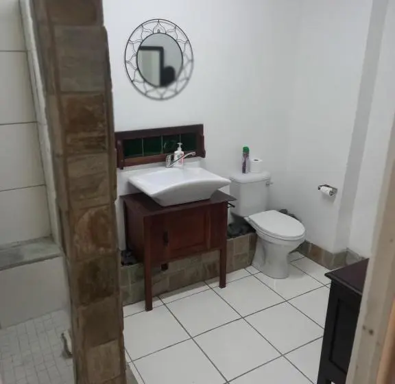 デラックスルーム, Geckos B&b And Self Catering