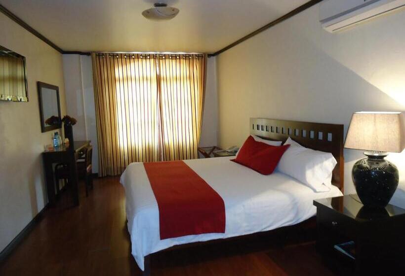 キングサイズベッドのスタンダードルーム, Plaza San Carlos