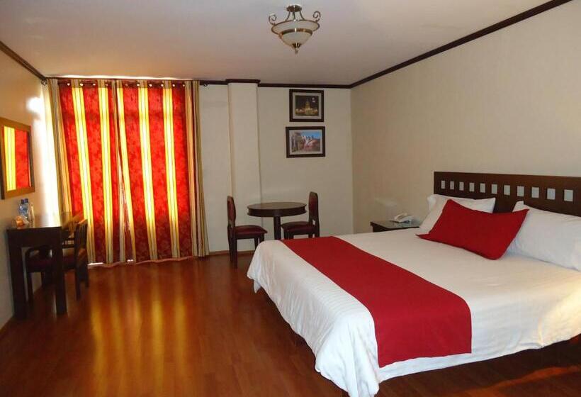 キングサイズベッドのスタンダードルーム, Plaza San Carlos