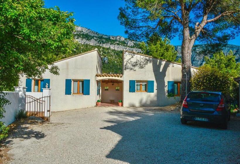 Студио Стандарт с Видом, B&b Villa Chante Coucou