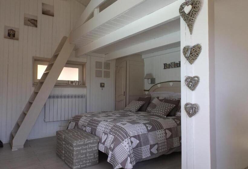 스탠다드 스튜디오 풀장 전망, Gite Les Bois 1