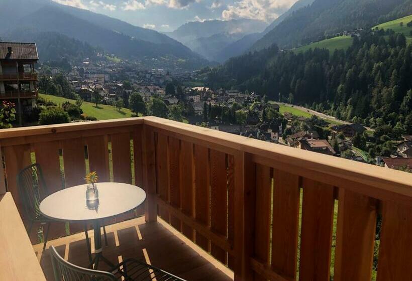 バルコニー付きデラックスルーム, Sule Hof Agriturismo