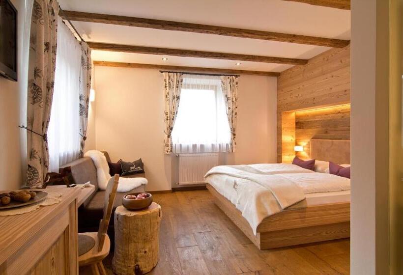 デラックスルーム, Sule Hof Agriturismo