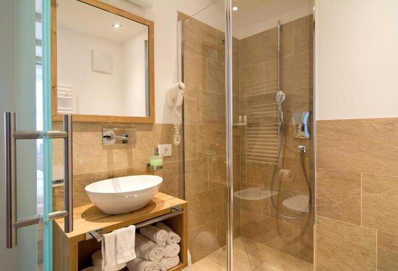 デラックスルーム, Sule Hof Agriturismo