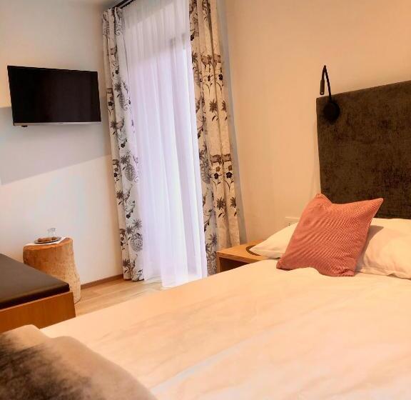 バルコニー付きスタンダードルーム, Sule Hof Agriturismo