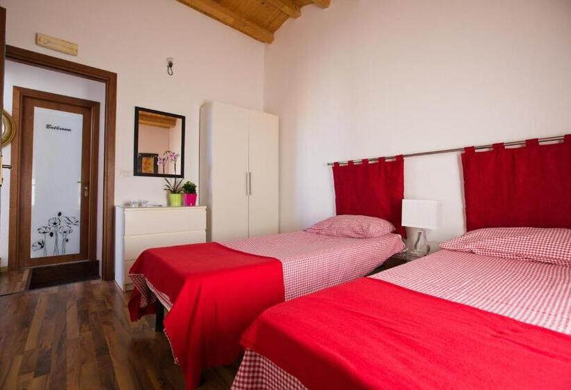 Standard room with outdoor bath, Experience Il Paesino