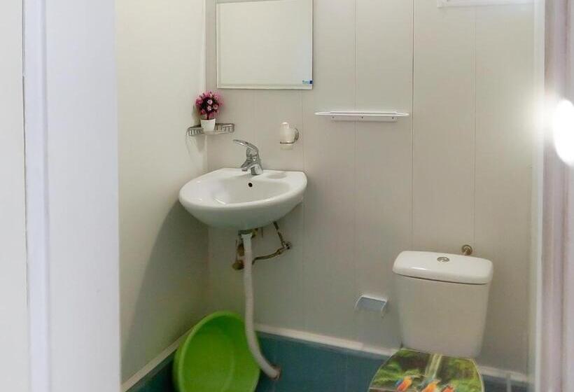 غرفة قياسية, Villa Rezos