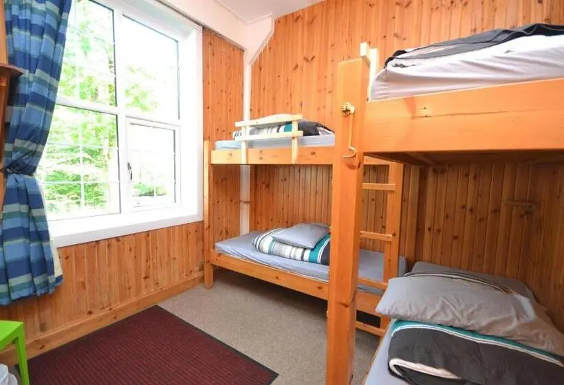 スタンダード4人部屋, Blackwater Hostel