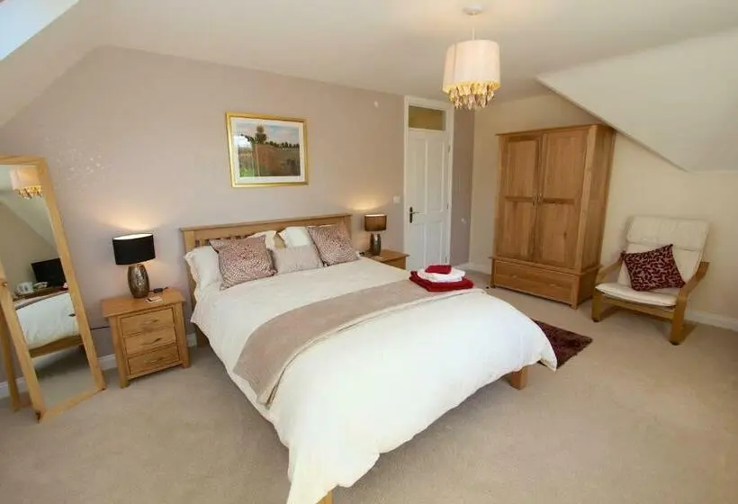 Camera Deluxe, Henbere Farm B&b
