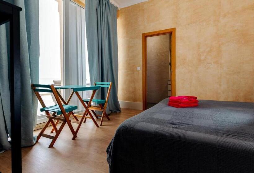 스탠다드 테라스 룸, Residencial Real Guest House