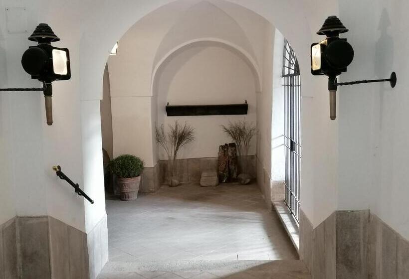 اتاق استاندارد سه نفره, B&b Palazzo Lanza