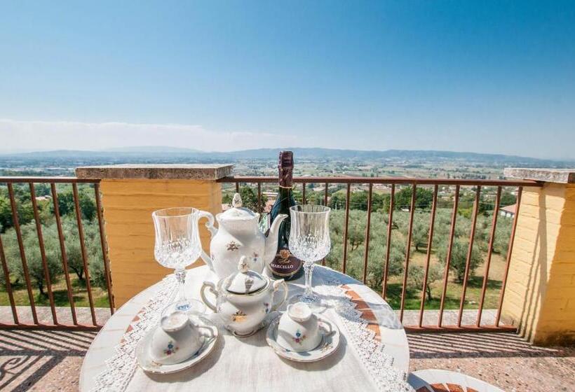 اتاق استاندارد چهارنفره با بالکن, Agriturismo Villa Val D Olivi