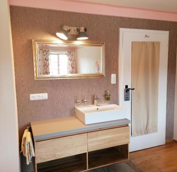 バルコニー付きスタンダードルーム, Ferienhof Moyer