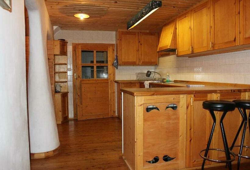 带露台两卧公寓, Hirmhof