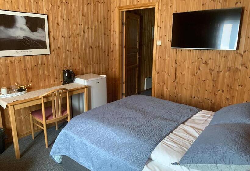 חדר סטנדרט נוף לאגם, Lyngseidet Gjestegård As