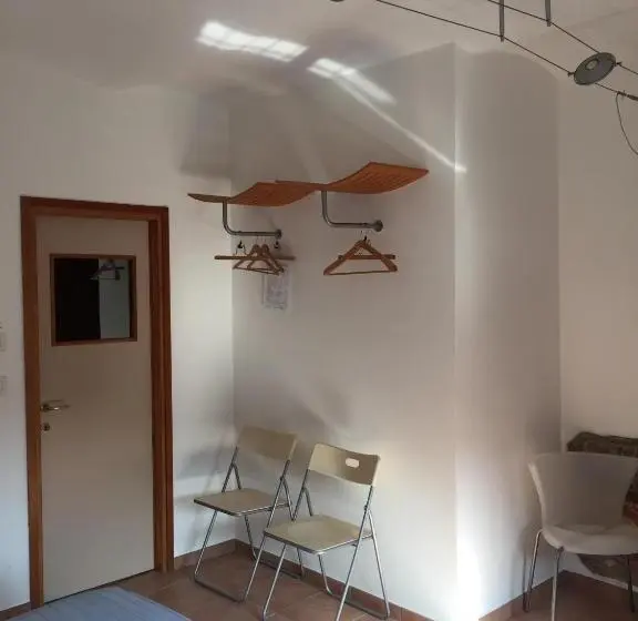 スタンダードルーム, Vicolo Del Pozzo