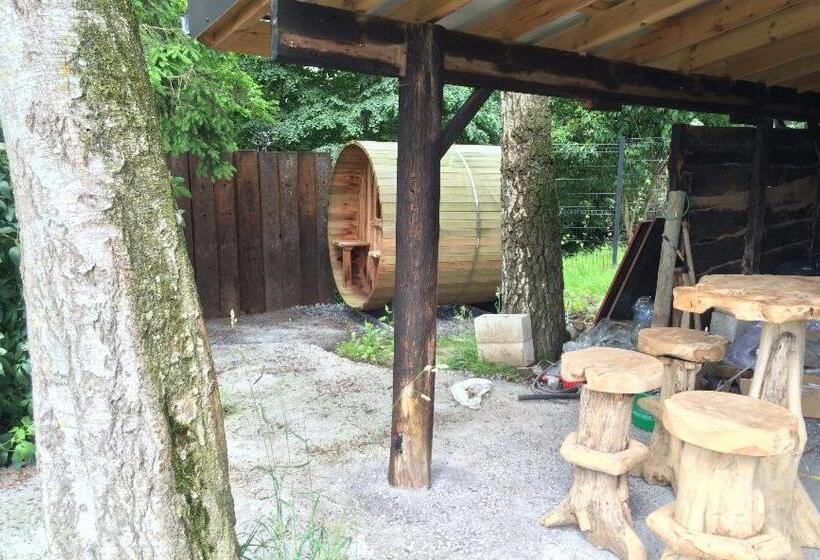 بنجلو قياسى, B&b Le Manoir D Ange