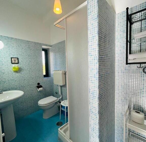 חדר משפחתי, Il Gelso