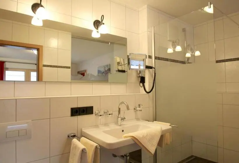 اتاق استاندارد با بالکن, Gästehaus Sinz