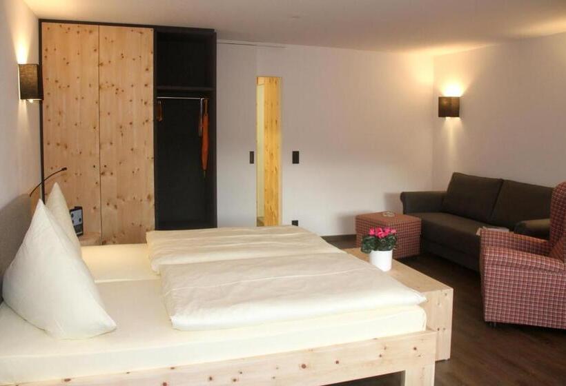 Апартаменты 1 Спальня с Балконом, Gästehaus Sinz