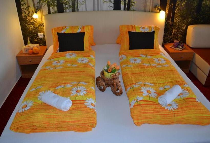 컴포트 룸, Penzión štrba