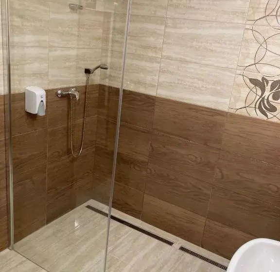 Huoneisto 1 Makuuhuone Pohjakerros, Penzión štrba