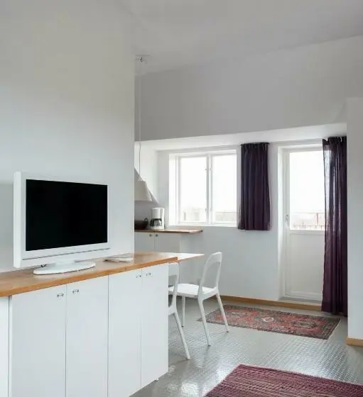 海の見えるスタンダードスタジオ, Sköna Hönor Apartments