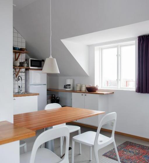 סטודיו סטנדרטי נוף לים, Sköna Hönor Apartments