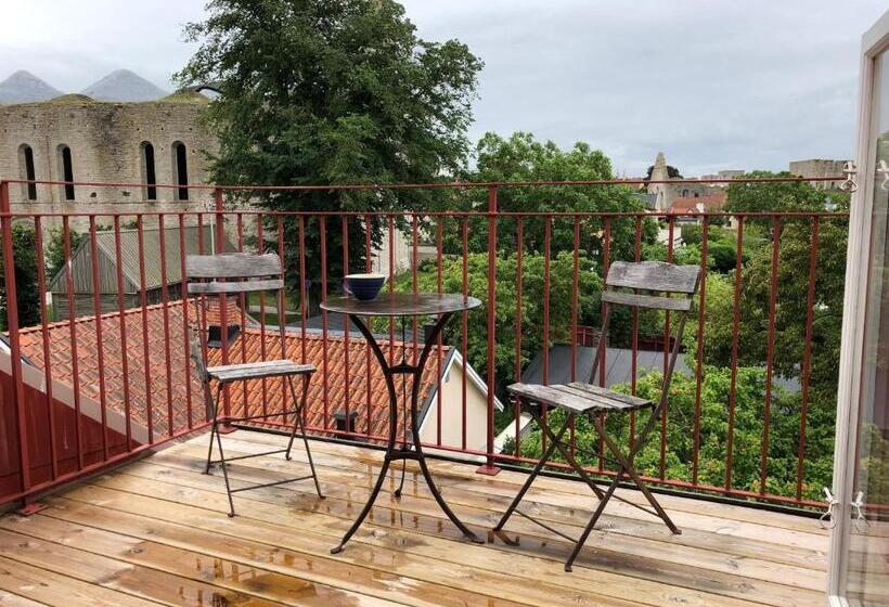 סטודיו סטנדרטי נוף לים, Sköna Hönor Apartments