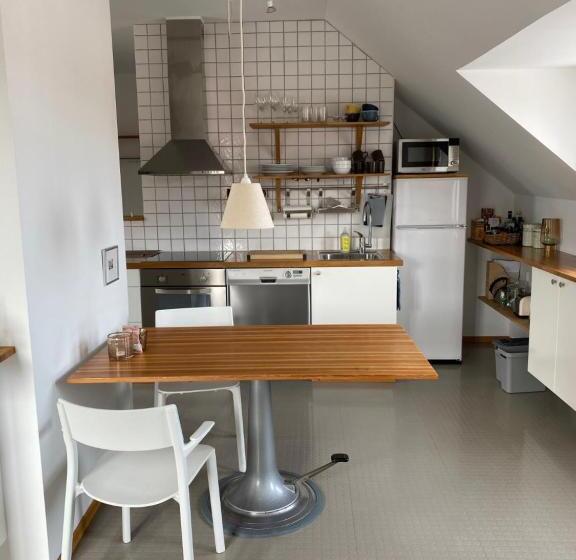 סטודיו סטנדרטי נוף לים, Sköna Hönor Apartments