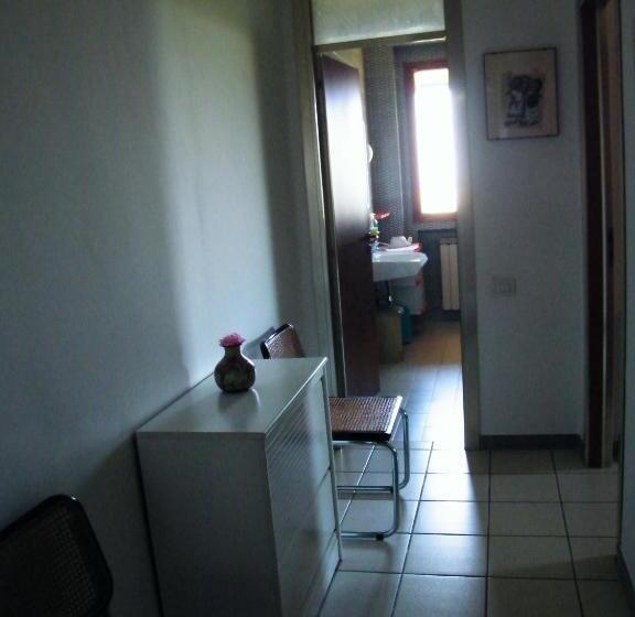 Номер Стандарт, Tarcisio B&b